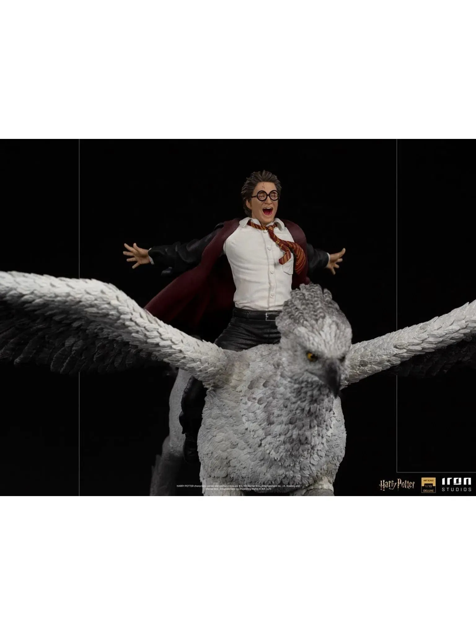IRON STUDIOS HARRY POTTER AND BUCKBEAK DELUXE 1/10 WBHPM41021-10
