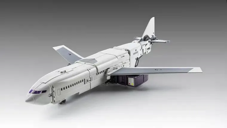 Keith's Fantasy Club KFC EAVI Metal Phase 11A  Stratotanker (Octane) Metallic Version 22cm / 8.7"